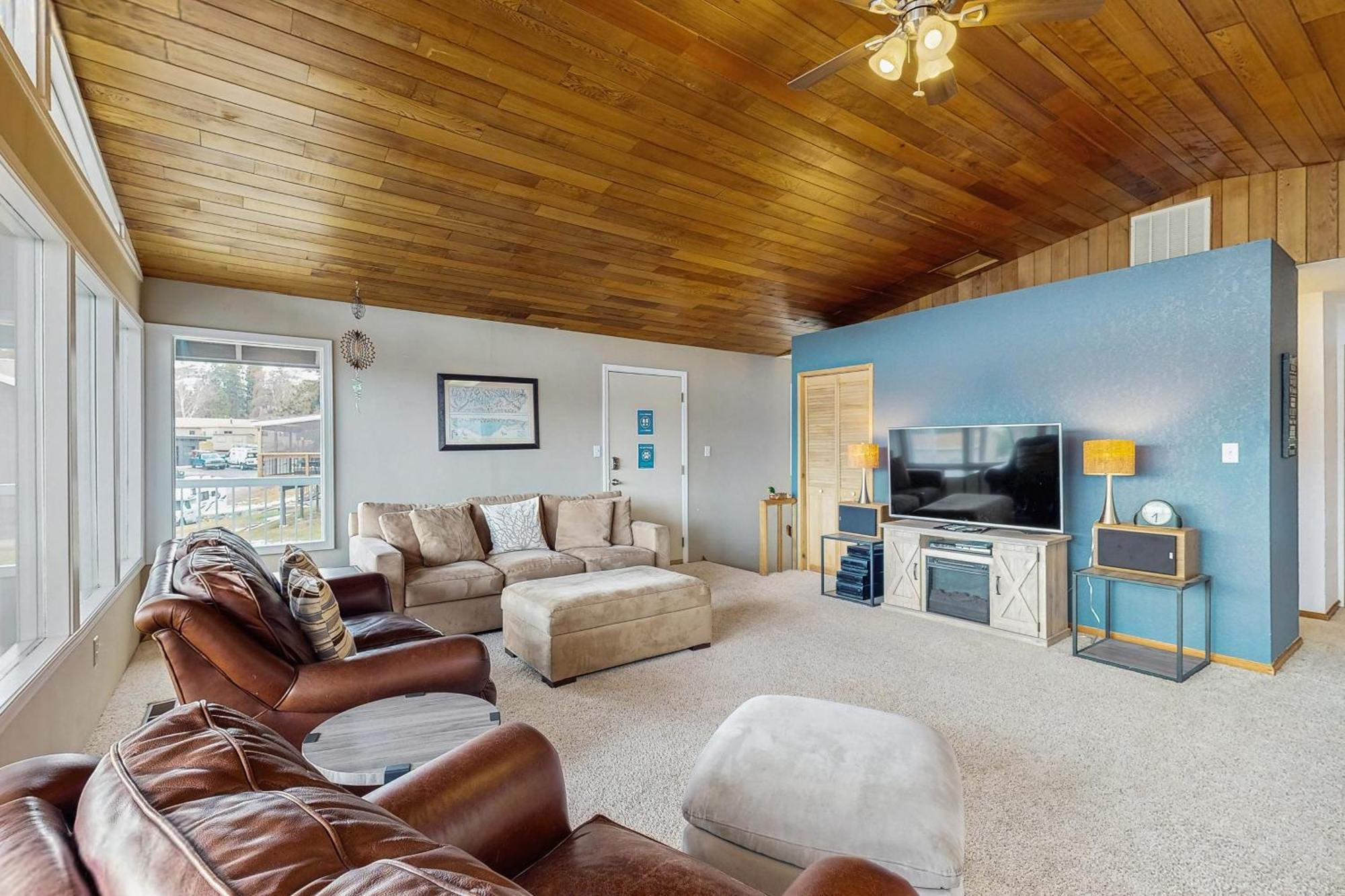 Royal View On Lakeshore Chelan Exterior foto