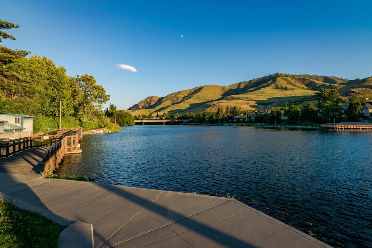 Royal View On Lakeshore Chelan Exterior foto